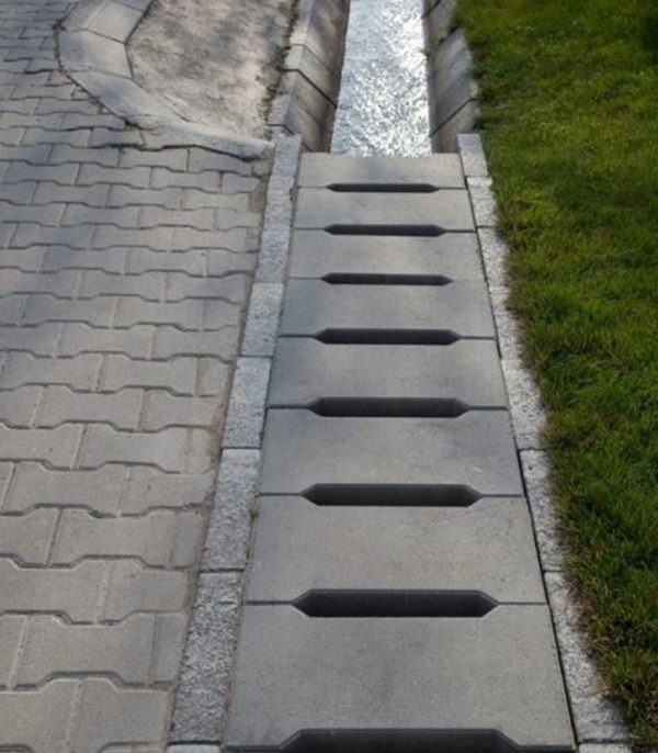 Placa rigola carosabila simplu armata PRC2